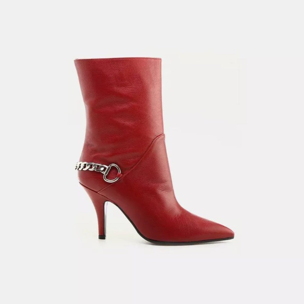 Roberto Festa Gloria in Makai Boots